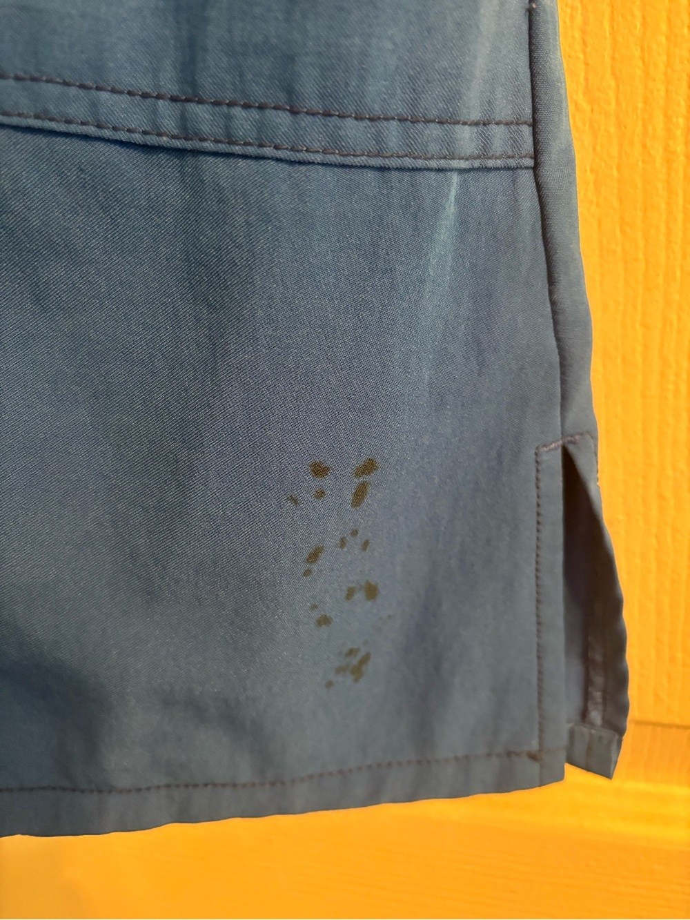 WonderWink Royal Blue Short Sleeve V-Neck Scrub Top - Picture 4 of 4